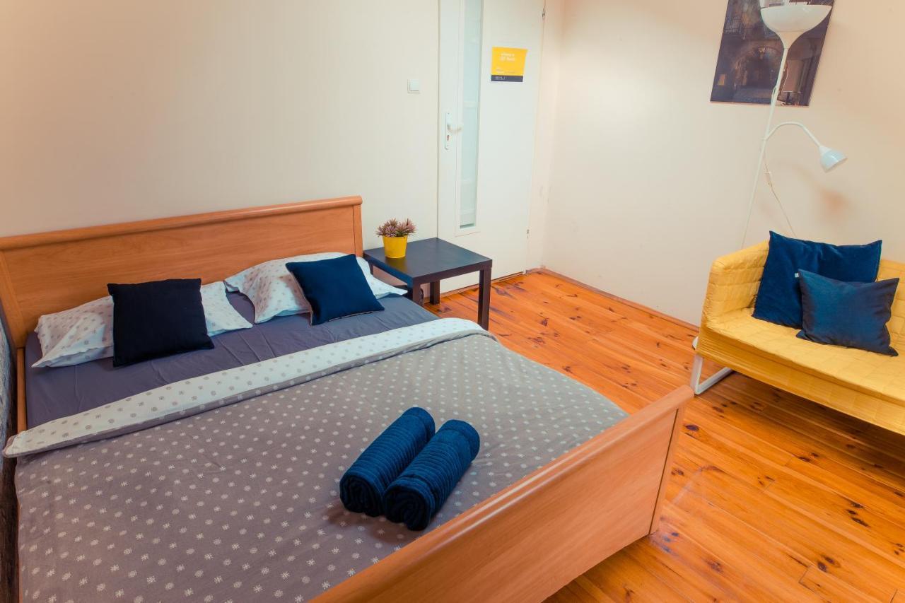 T&T Hostel & Apartments 克拉科夫 外观 照片